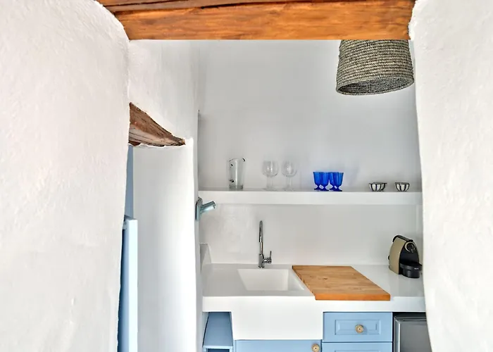 Brunella Paros Casa de Férias *