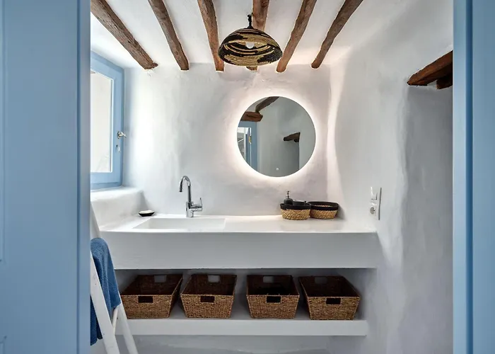 Brunella Paros Casa de Férias