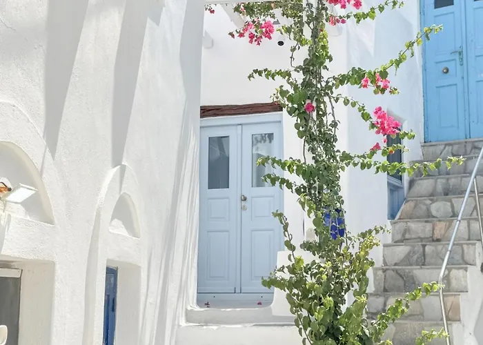 Brunella Paros Casa de Férias